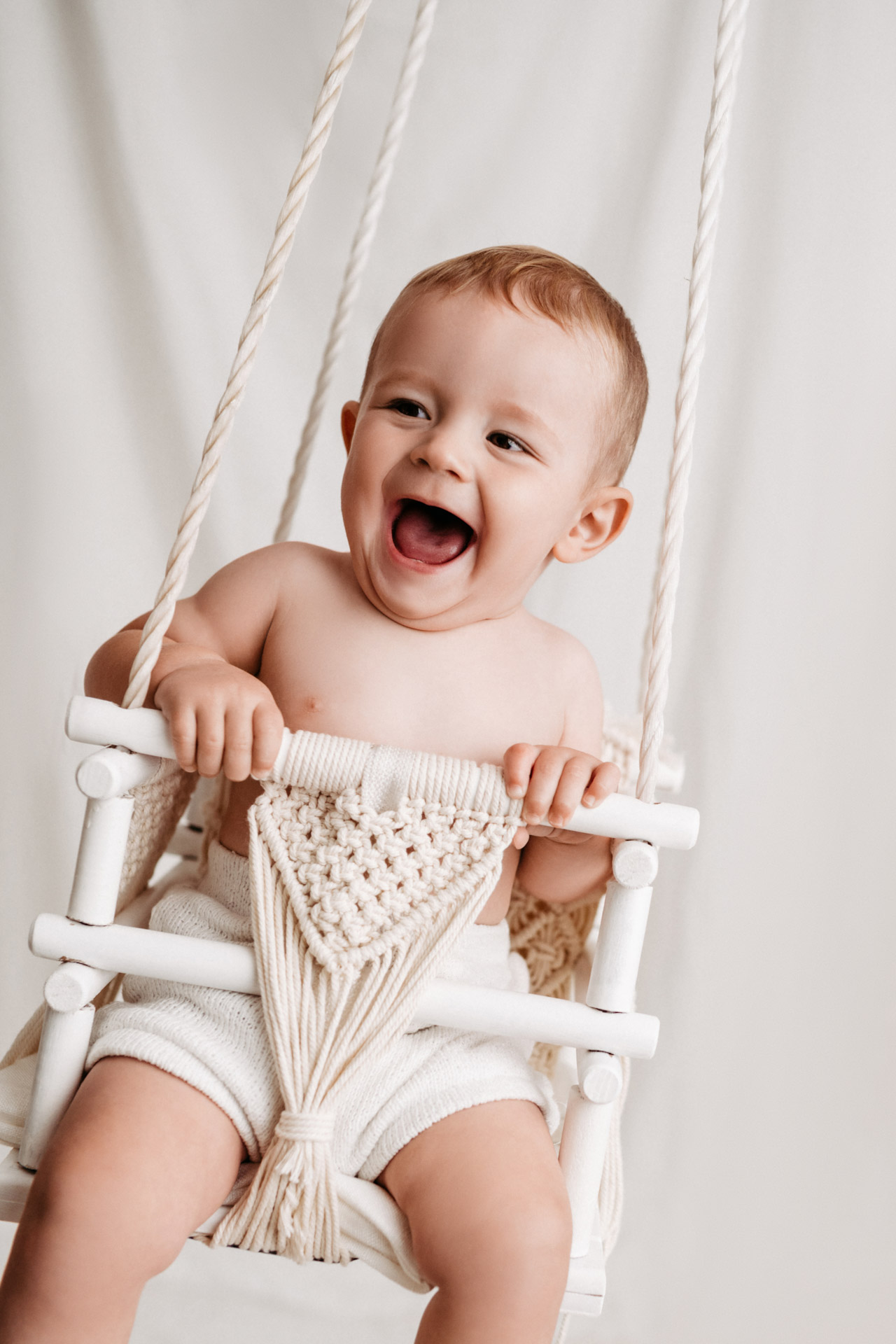 https://alina-schaetzel.de/wp-content/uploads/2023/01/Babyshooting-Ingolstadt-17-1.jpg