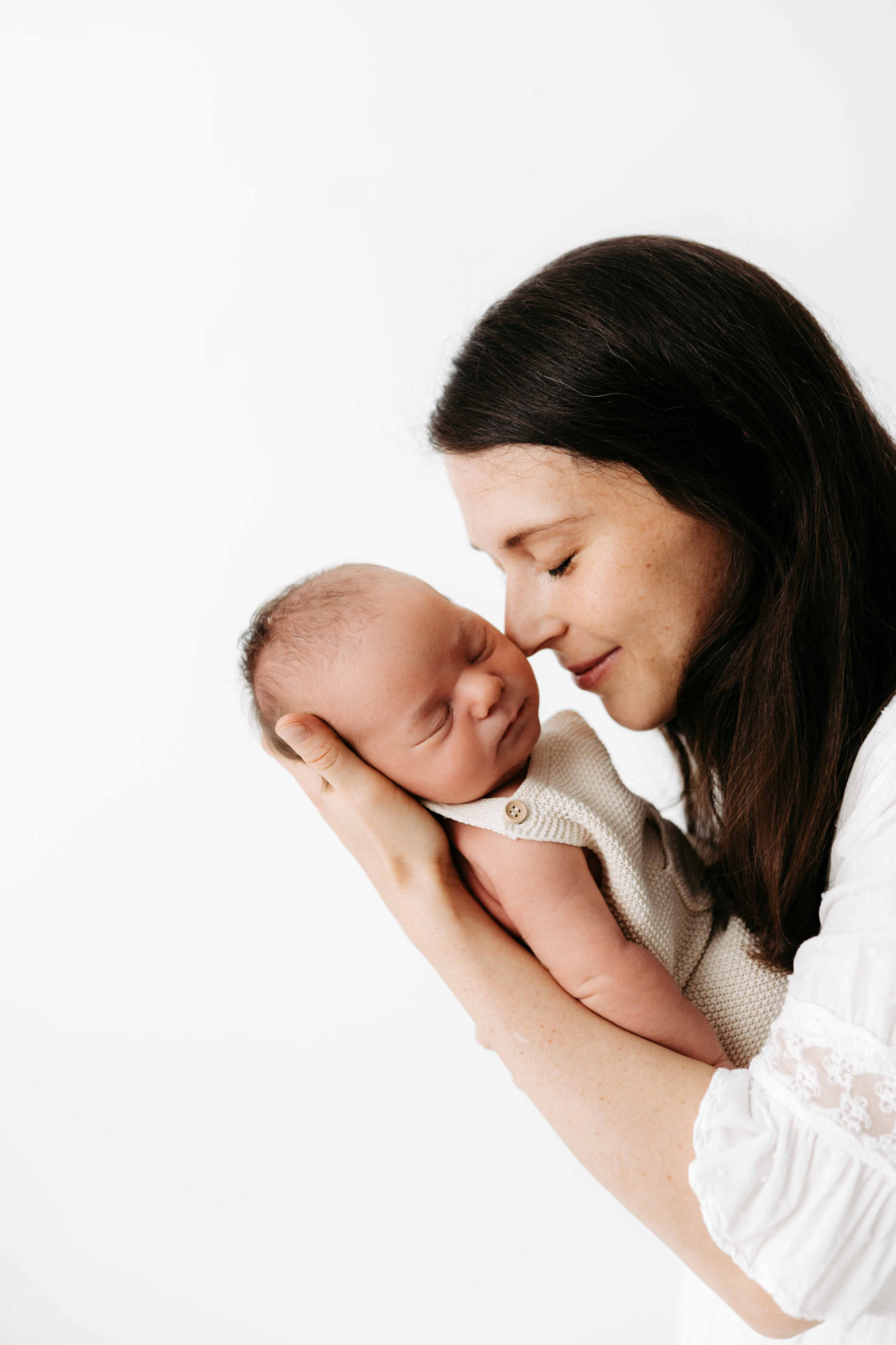 https://alina-schaetzel.de/wp-content/uploads/2026/07/Babyshooting-Ingolstadt-10.jpg